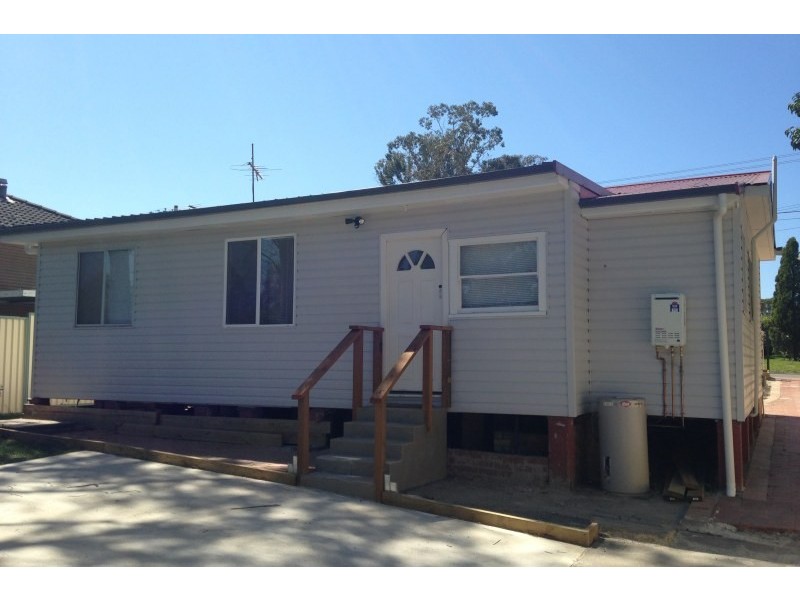 2/10 Girra Road, Blacktown NSW 2148