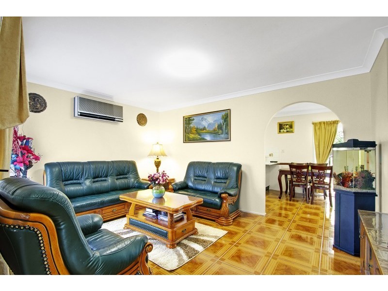 26 Adrienne Street, Glendenning NSW 2761