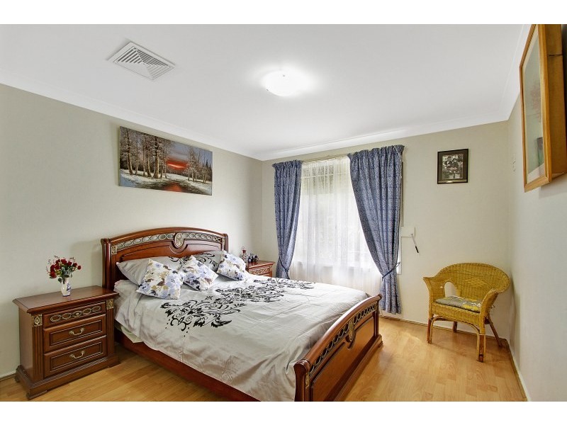 26 Adrienne Street, Glendenning NSW 2761