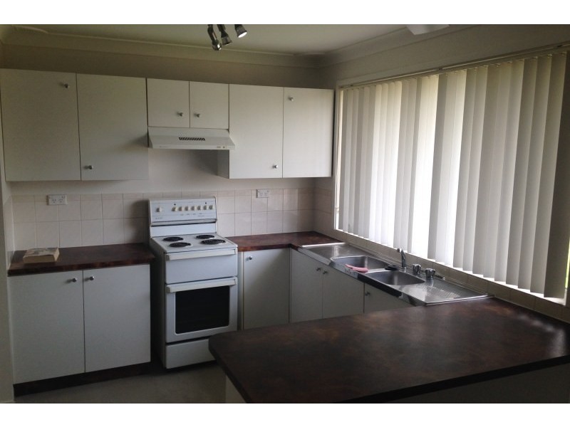 75 Narcissus Avenue, Quakers Hill NSW 2763