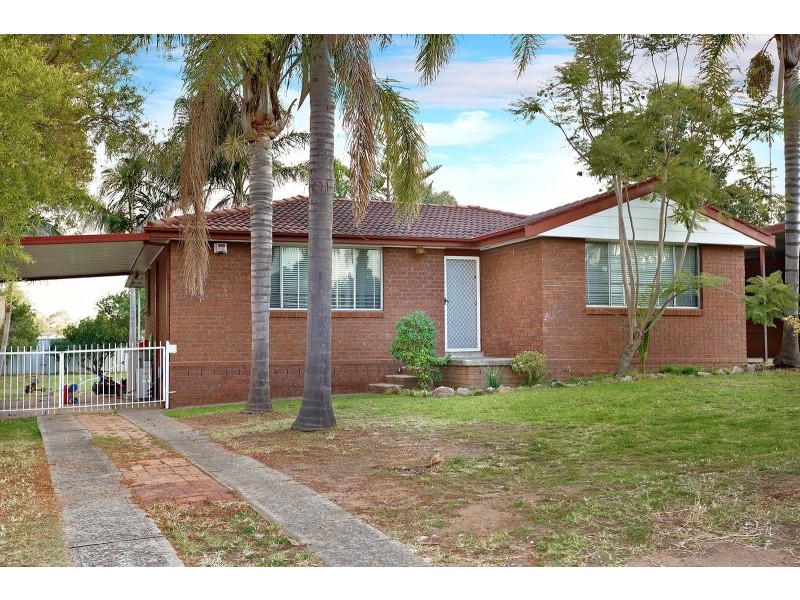 21  Kenneth Crescent, Dean Park NSW 2761