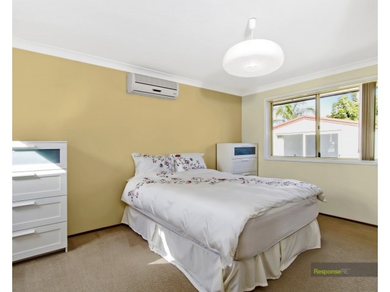 16 Bombala Crescent, Quakers Hill NSW 2763