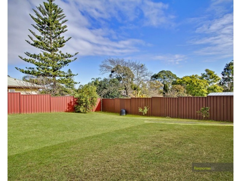 16 Bombala Crescent, Quakers Hill NSW 2763
