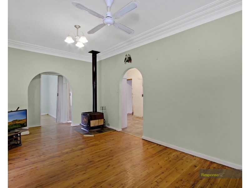 11 Hunter Street, Riverstone NSW 2765