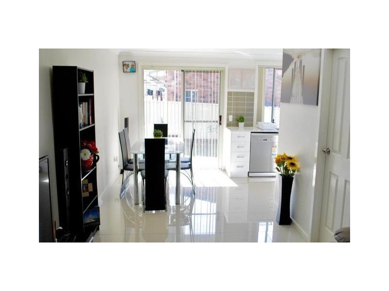 2/75 Australia Street, St Marys NSW 2760