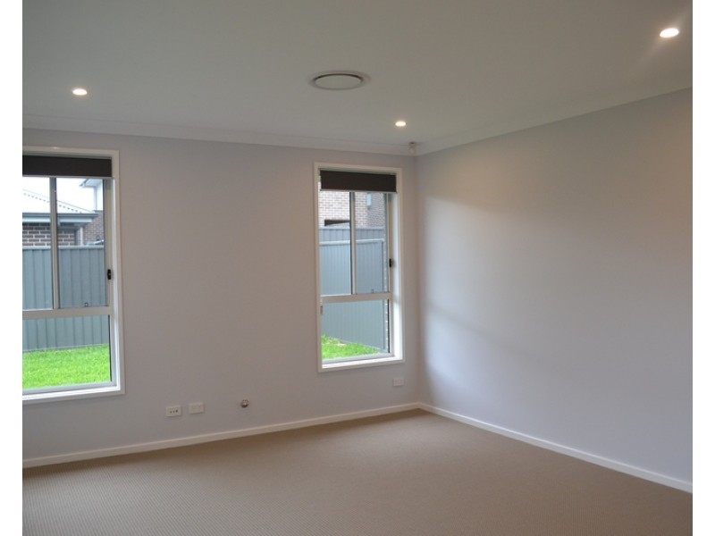 35 Lotus Street, Marsden Park NSW 2765