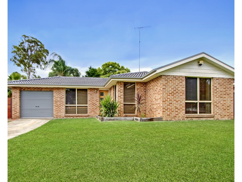 54 Summerfield Avenue, Quakers Hill NSW 2763