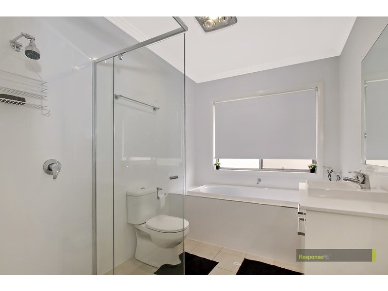 16 Lillypilly Street, Colebee NSW 2761