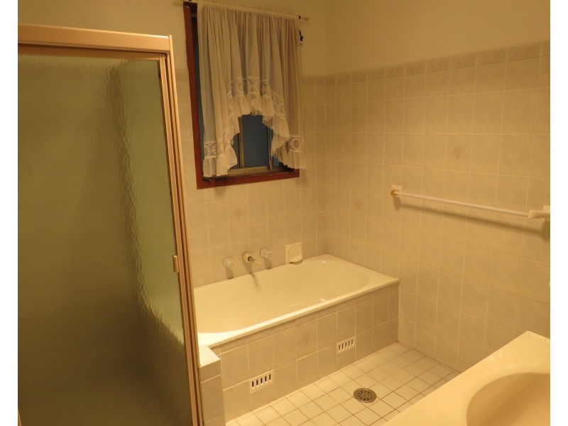 81 Eastern Road, Quakers Hill NSW 2763