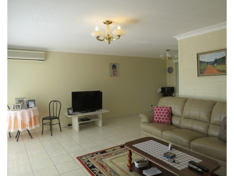 9 Rowntree Street, Quakers Hill NSW 2763