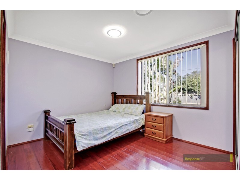 39 Manorhouse Boulevard, Quakers Hill NSW 2763