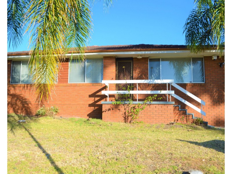 3 Merton Street, Dean Park NSW 2761