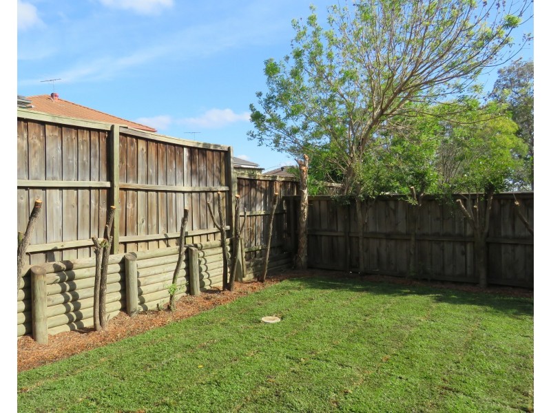 2/48 Greendale Terrace, Quakers Hill NSW 2763