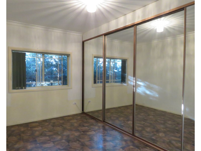 1 Burrowes Road, Dean Park NSW 2761