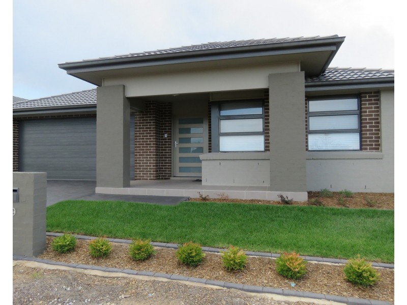 29 Fernlea Crescent, Marsden Park NSW 2765