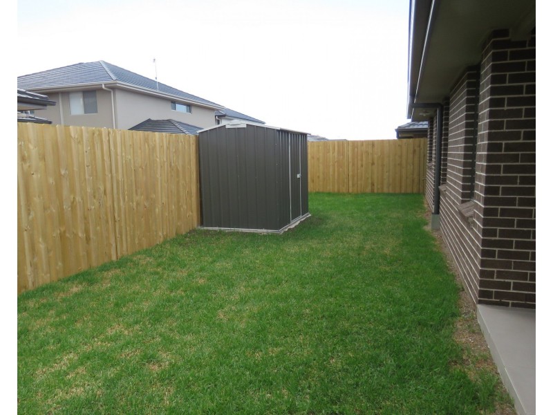 29 Fernlea Crescent, Marsden Park NSW 2765