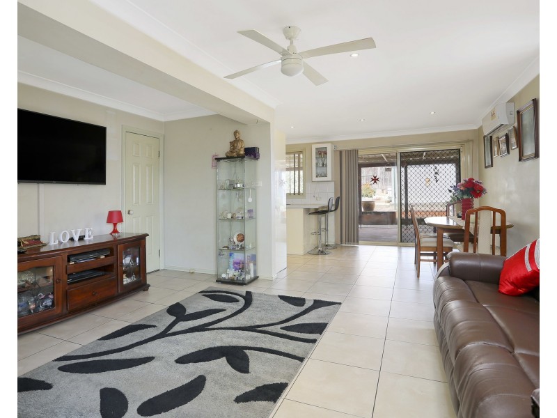 120 Lovegrove Drive, Quakers Hill NSW 2763