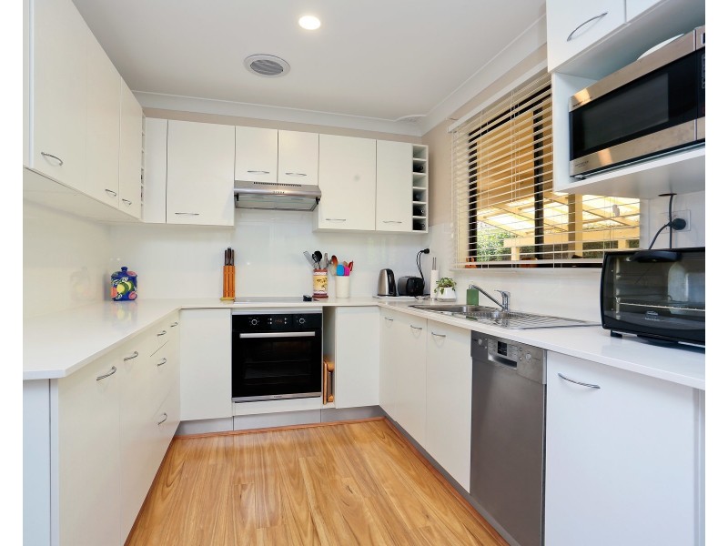 1 Kauai Place, Kings Park NSW 2148