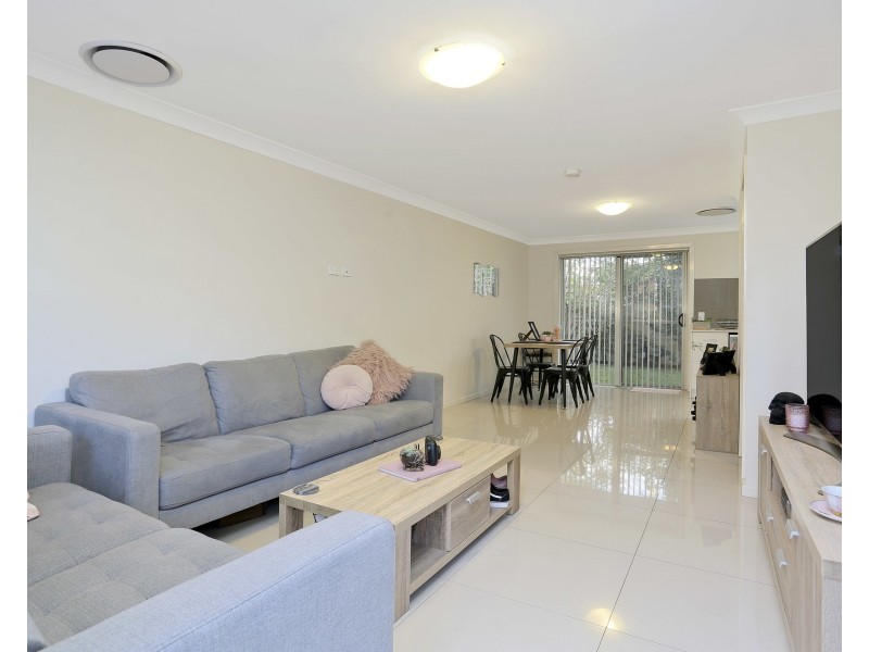 2/75 Australia Street, St Marys NSW 2760