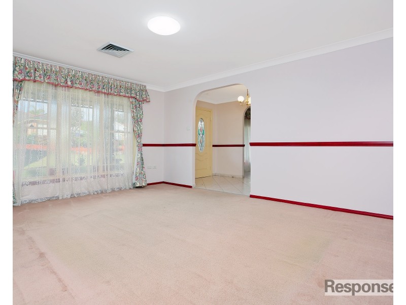 9 Samuel Place, Quakers Hill NSW 2763