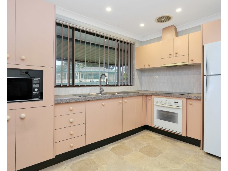 5 Alford Street, Quakers Hill NSW 2763