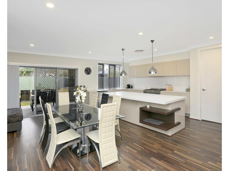 19 Byrne Boulevard, Marayong NSW 2148