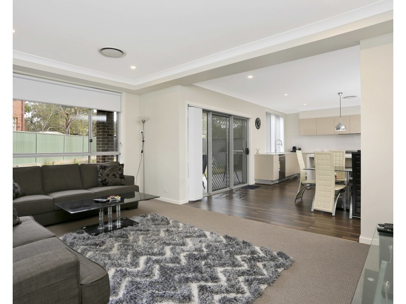 19 Byrne Boulevard, Marayong NSW 2148
