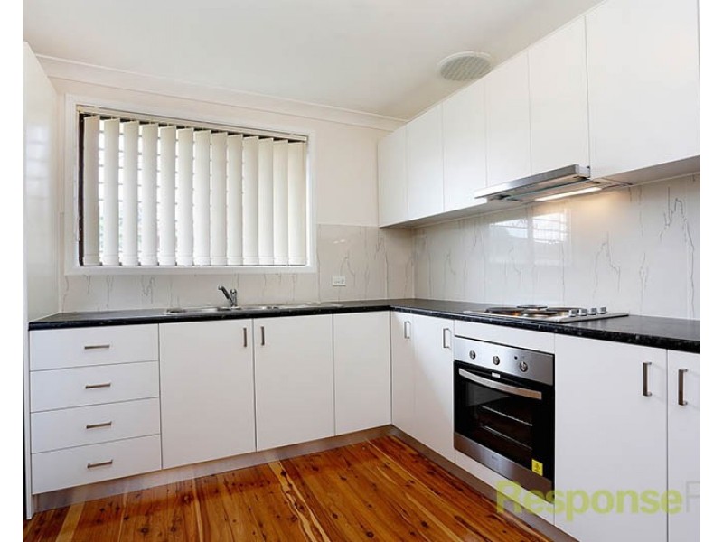 120 Hoyle Drive, Dean Park NSW 2761