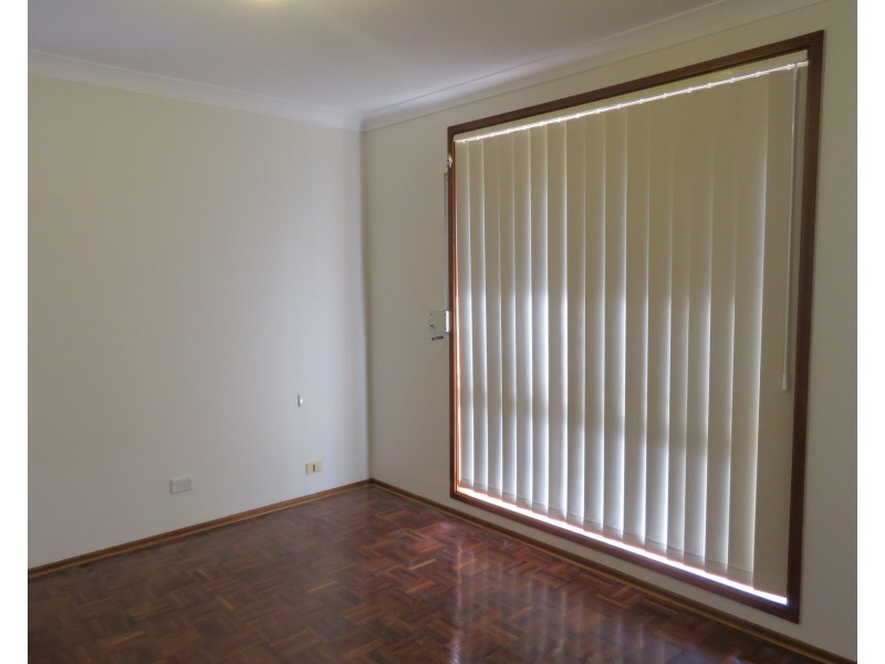 13 Farmer Close, Glenwood NSW 2768