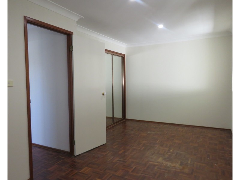 13 Farmer Close, Glenwood NSW 2768