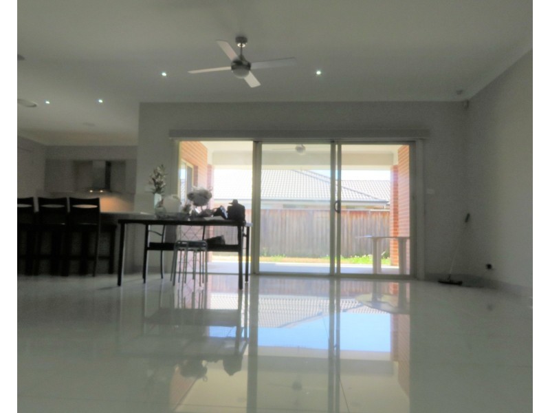 3 Sarazen Place, Colebee NSW 2761