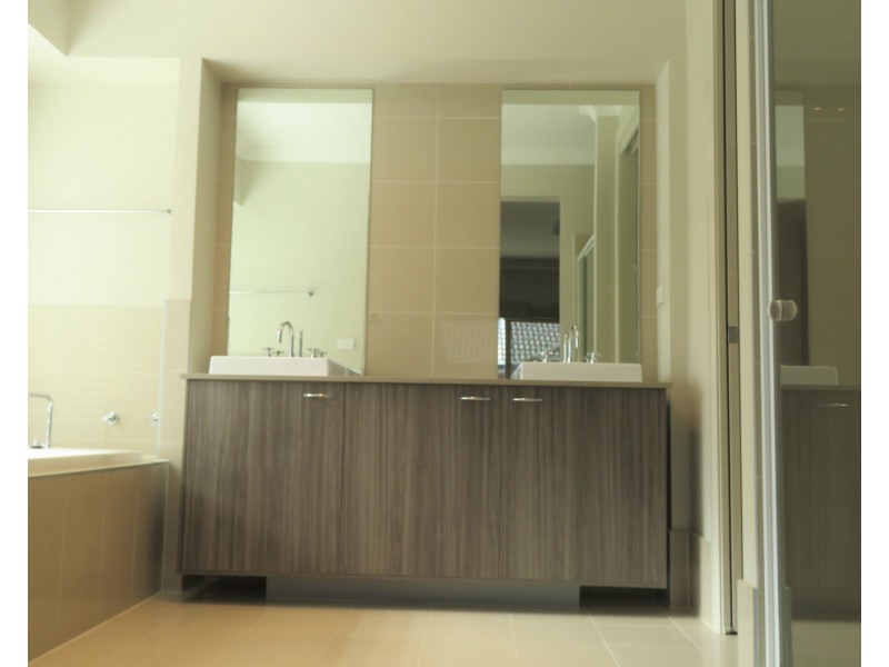 3 Sarazen Place, Colebee NSW 2761