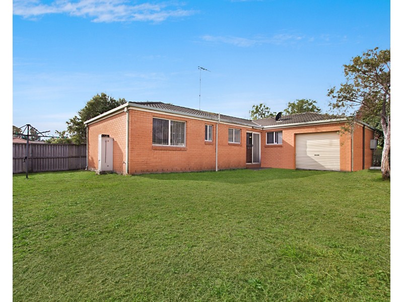 15 Doolan Place, Dean Park NSW 2761