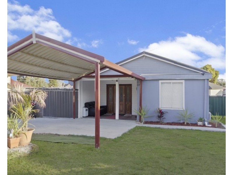 32 Quakers Road, Marayong NSW 2148