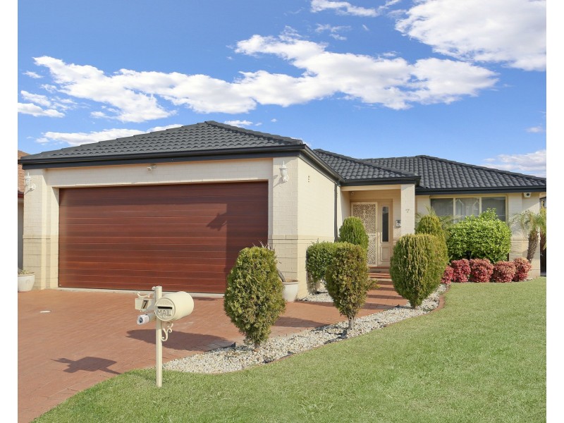 7 Coringle Place, Woodcroft NSW 2767