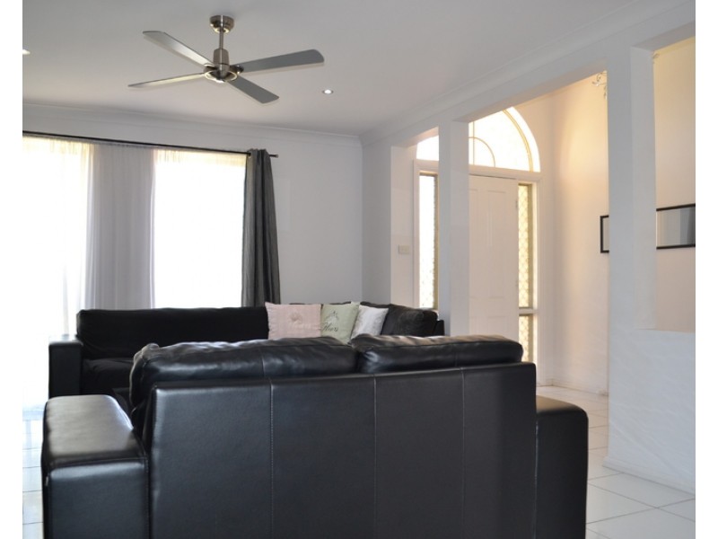 28 Callabona Avenue, Woodcroft NSW 2767