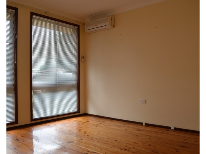 133 Cowper Circle, Quakers Hill NSW 2763