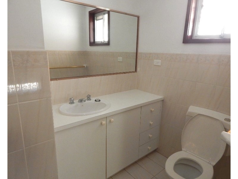 70 Quakers Hill Parkway, Quakers Hill NSW 2763