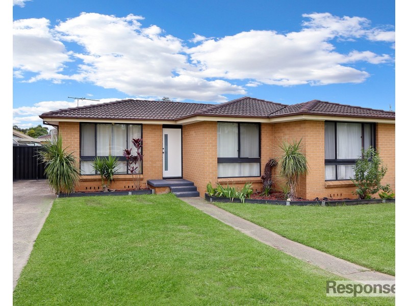 92  Tallagandra Drive, Quakers Hill NSW 2763