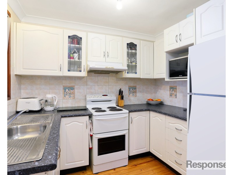 37 Mallee Street, Quakers Hill NSW 2763