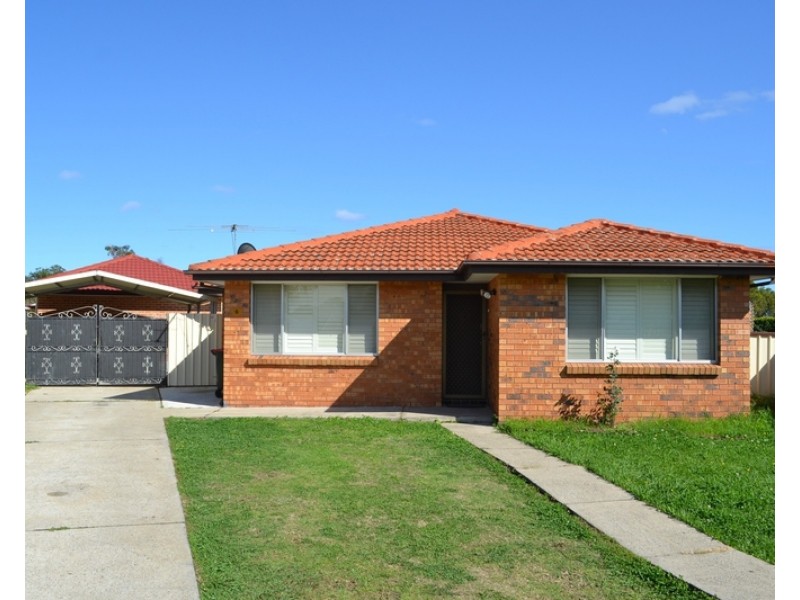 6 Parr Place, Marayong NSW 2148