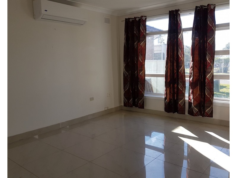 28 Station Street, Toongabbie NSW 2146