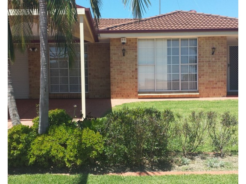 28 Rowntree Circuit, Quakers Hill NSW 2763