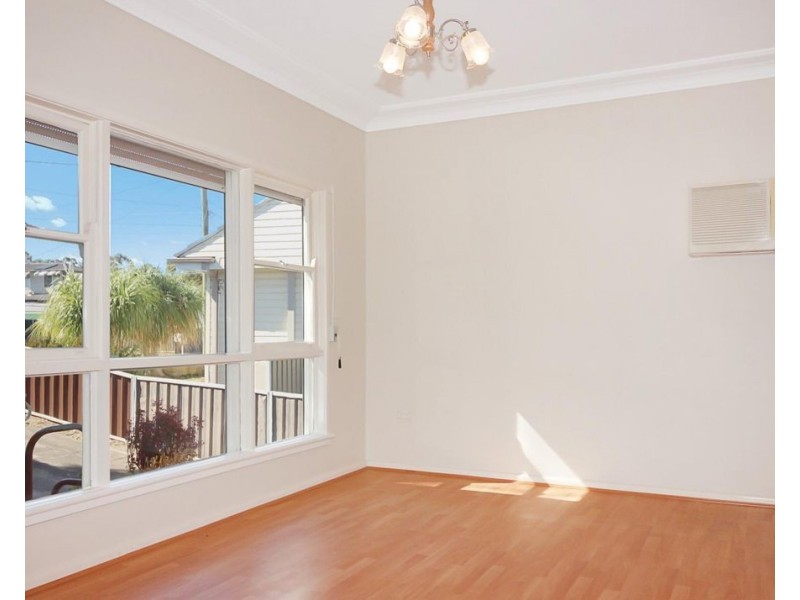 6 Allambi Street, Colyton NSW 2760