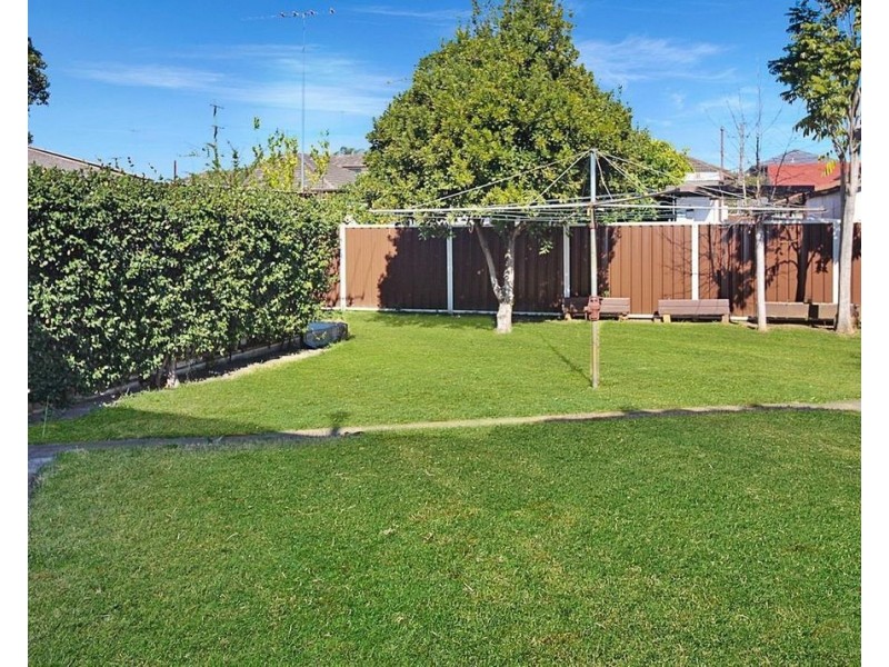 6 Allambi Street, Colyton NSW 2760