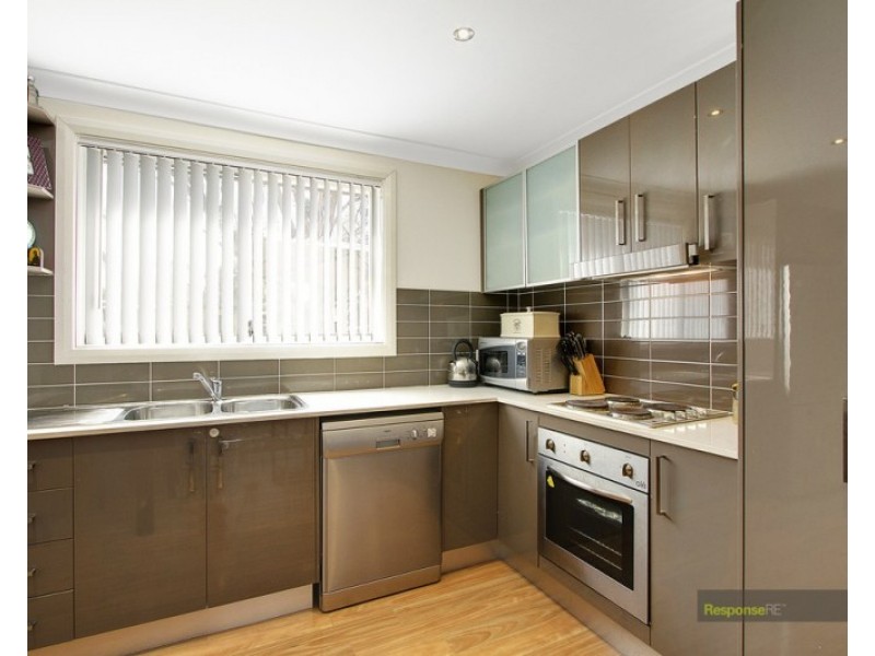 28 Glenn Street, Dean Park NSW 2761