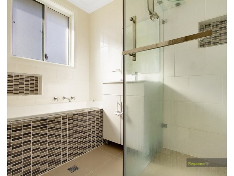 28 Glenn Street, Dean Park NSW 2761