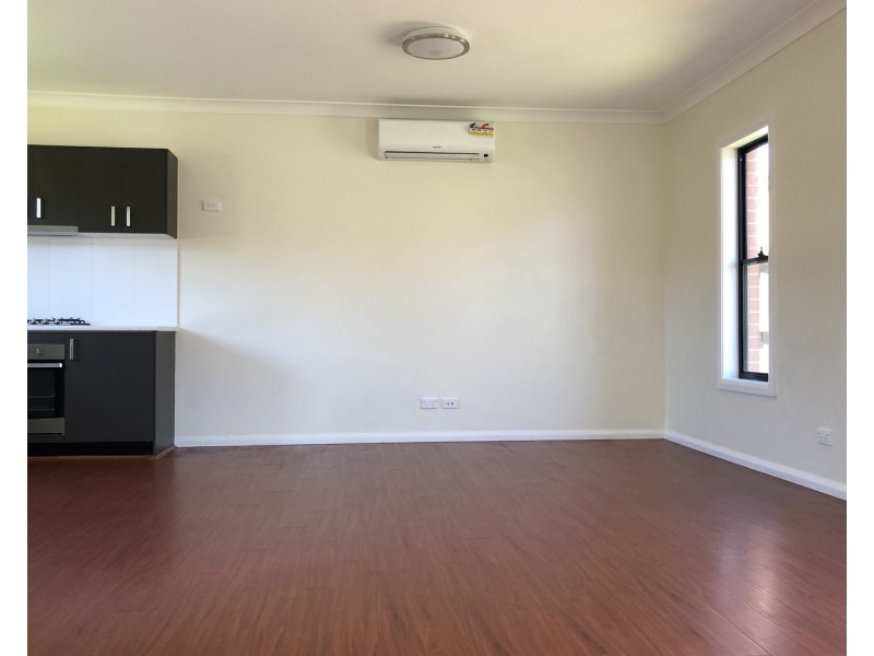 34a Amsterdam Street, Oakhurst NSW 2761