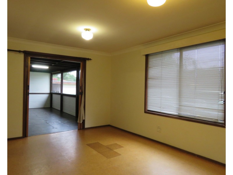 2 Mallory Street, Dean Park NSW 2761