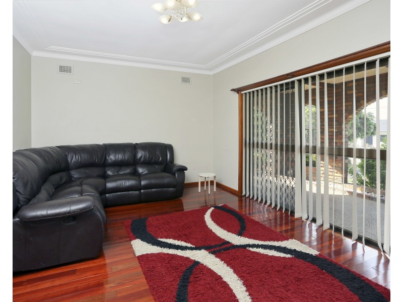 41 Adella Avenue, Blacktown NSW 2148